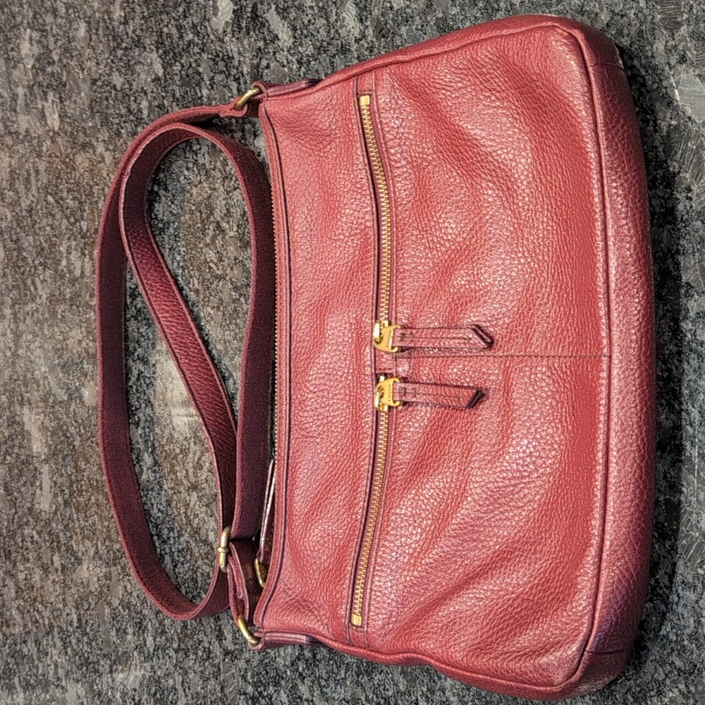 Leather Fossil Crossbody Purse with Adjustable Shoulder Strap